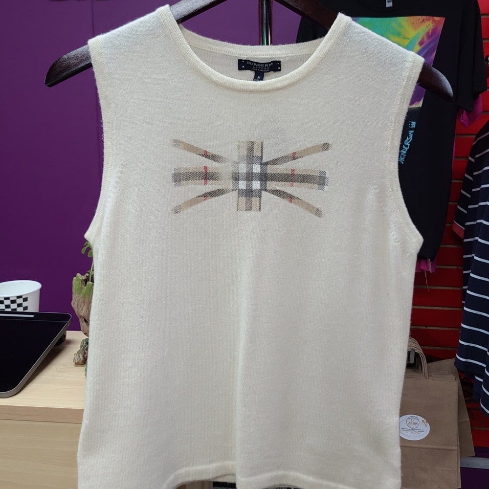 Cashmere Burberry tank top